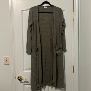 LulaRoe Ribbed Sarah Gray/Black Small